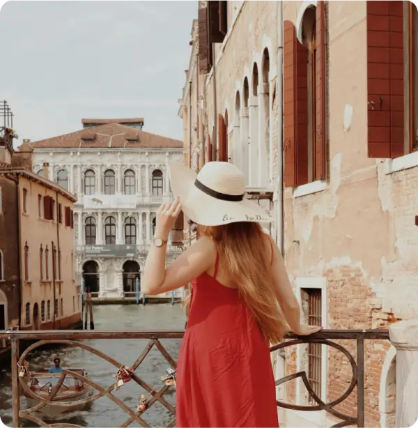 Girl in Venise